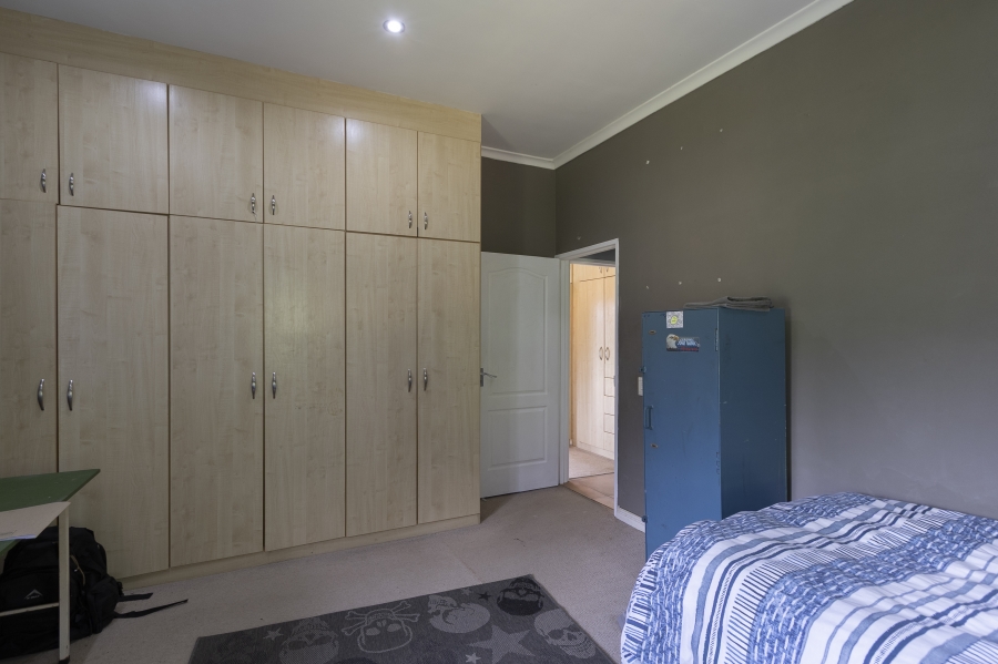 4 Bedroom Property for Sale in Firlands Western Cape